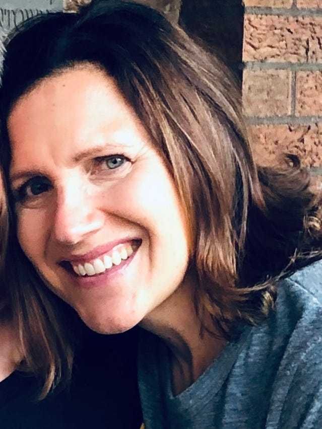 Laura Oakes